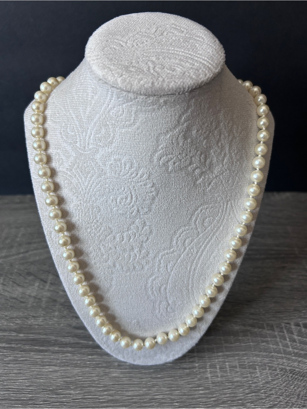 Classic Faux Pearl Necklace in Ivory - Timeless Women’s Jewelry